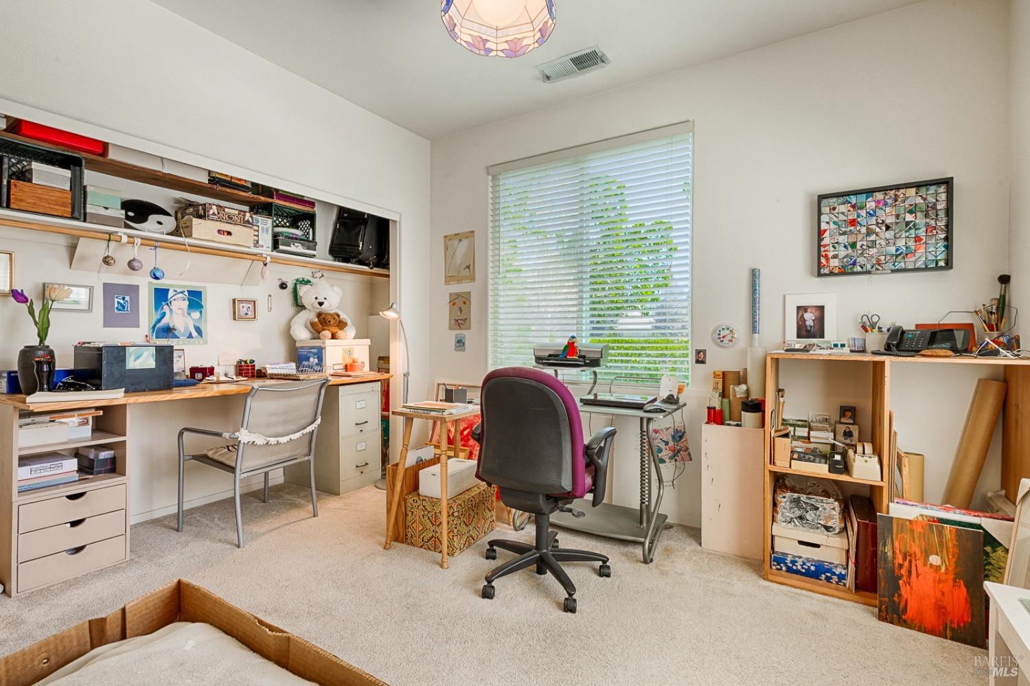 9037 Oak Trail Cir