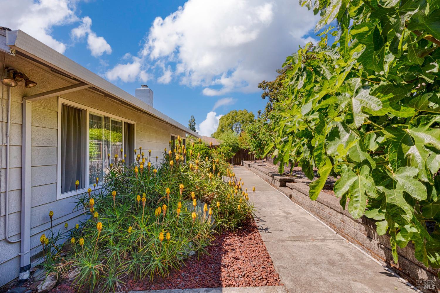 130 Valley Lakes Drive