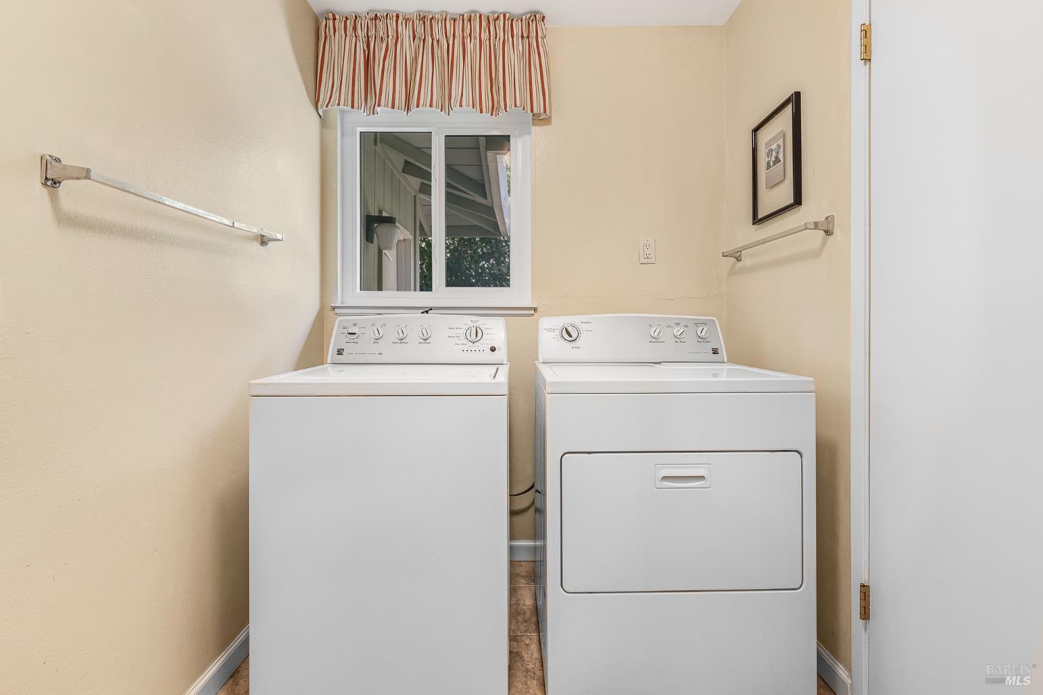 160 Oak Shadow Drive