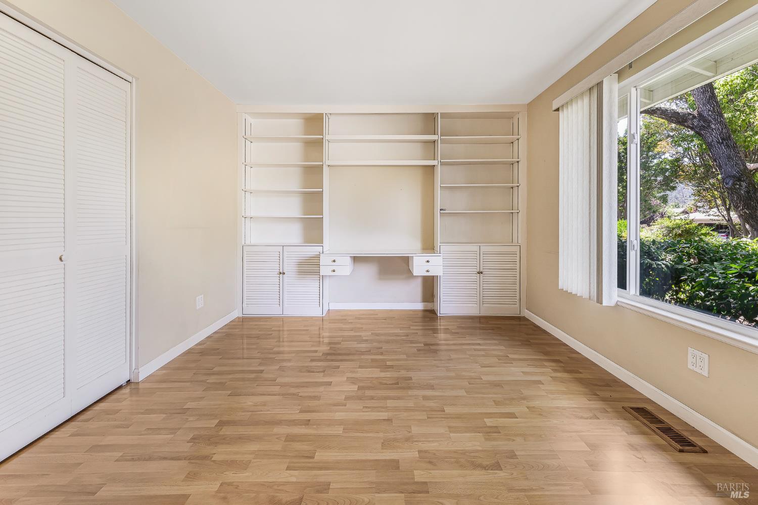 160 Oak Shadow Drive