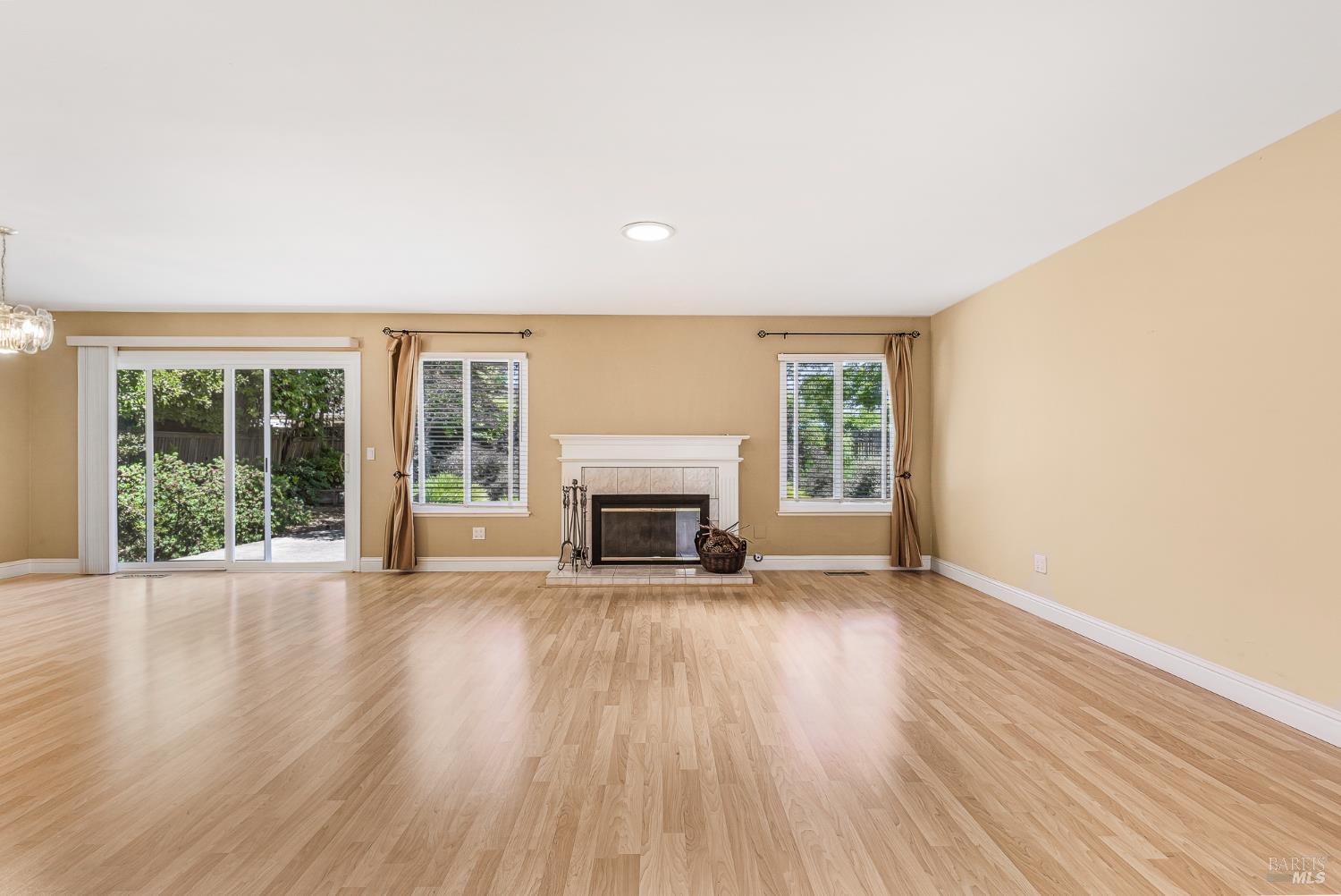 160 Oak Shadow Drive