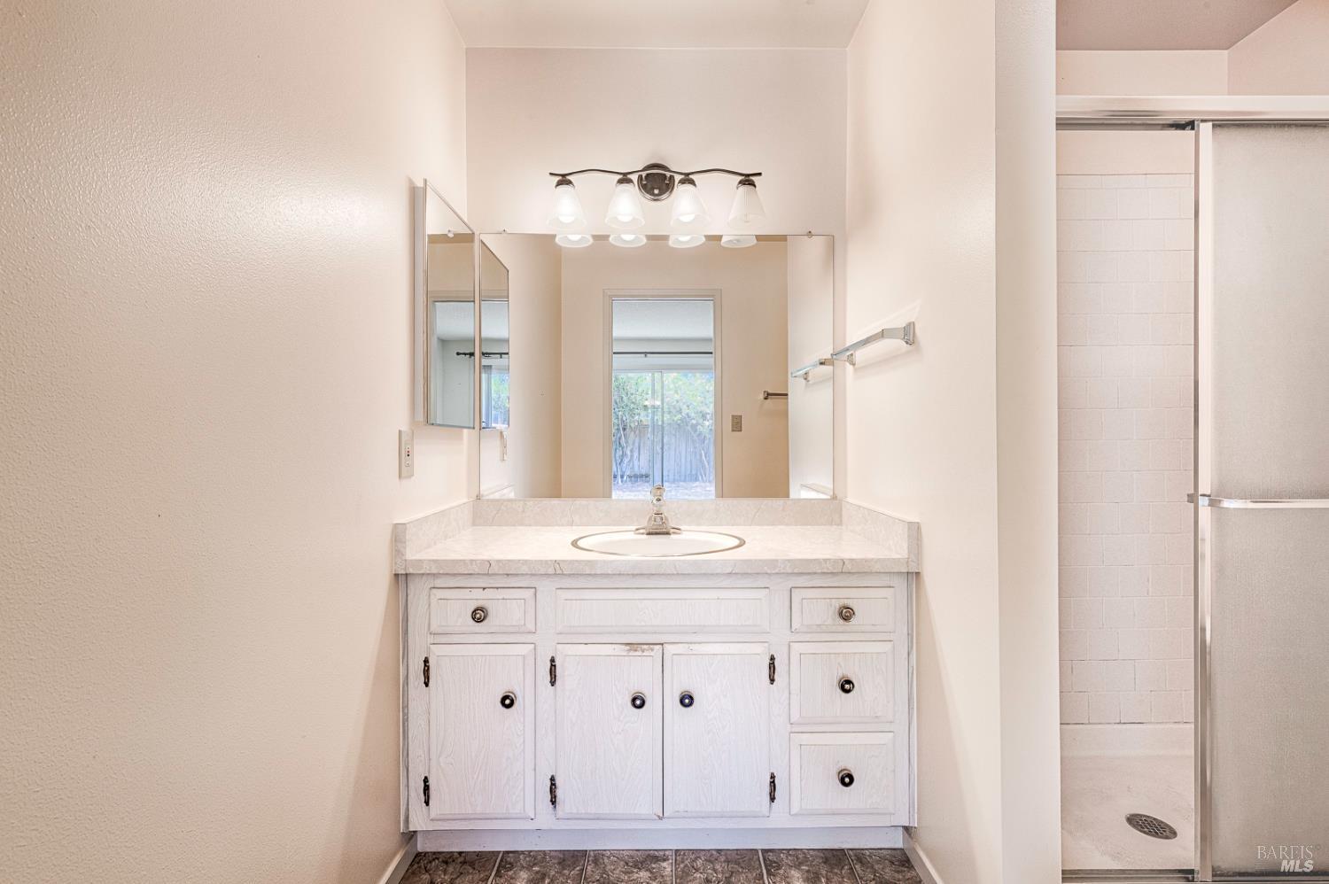 8927 Oak Trail Drive