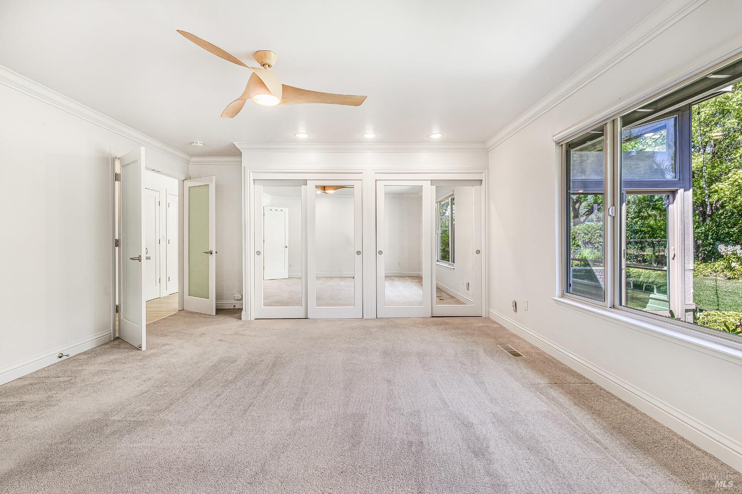 8862 Oak Trail Place