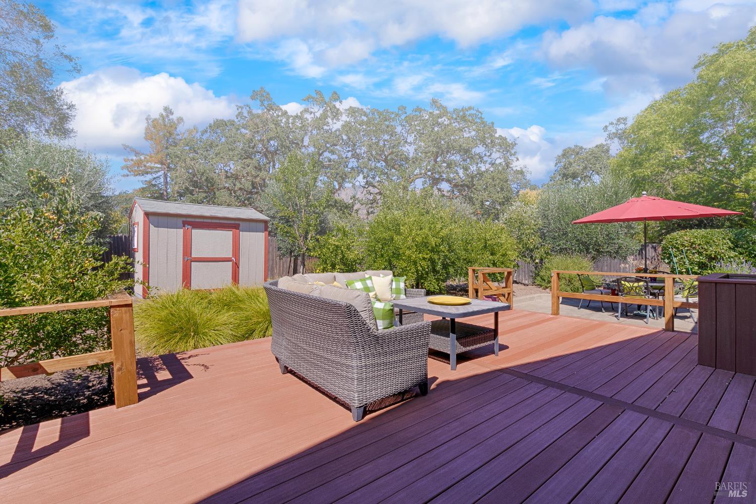 8862 Oak Trail Place