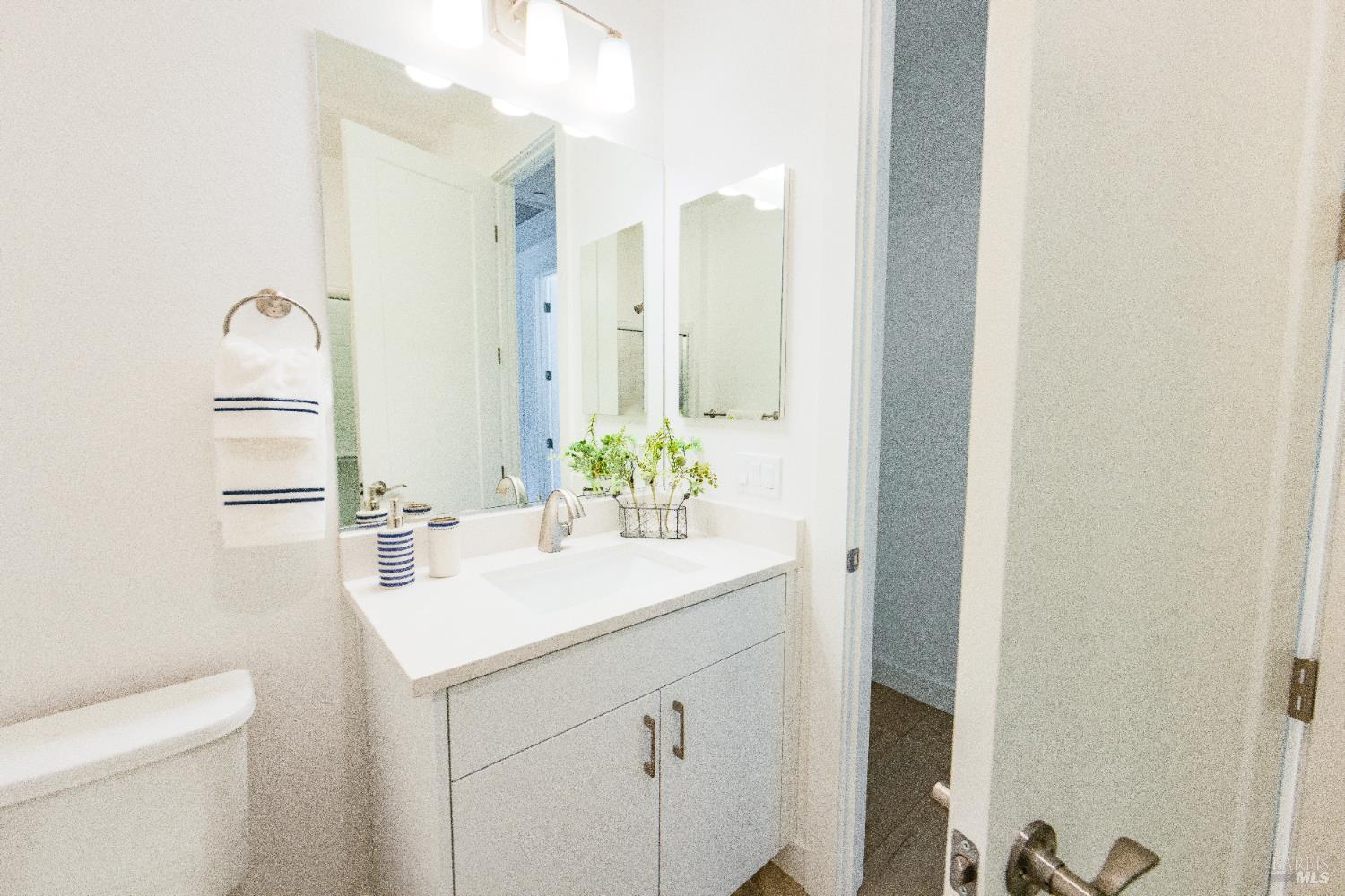 6601 Stone Bridge Road