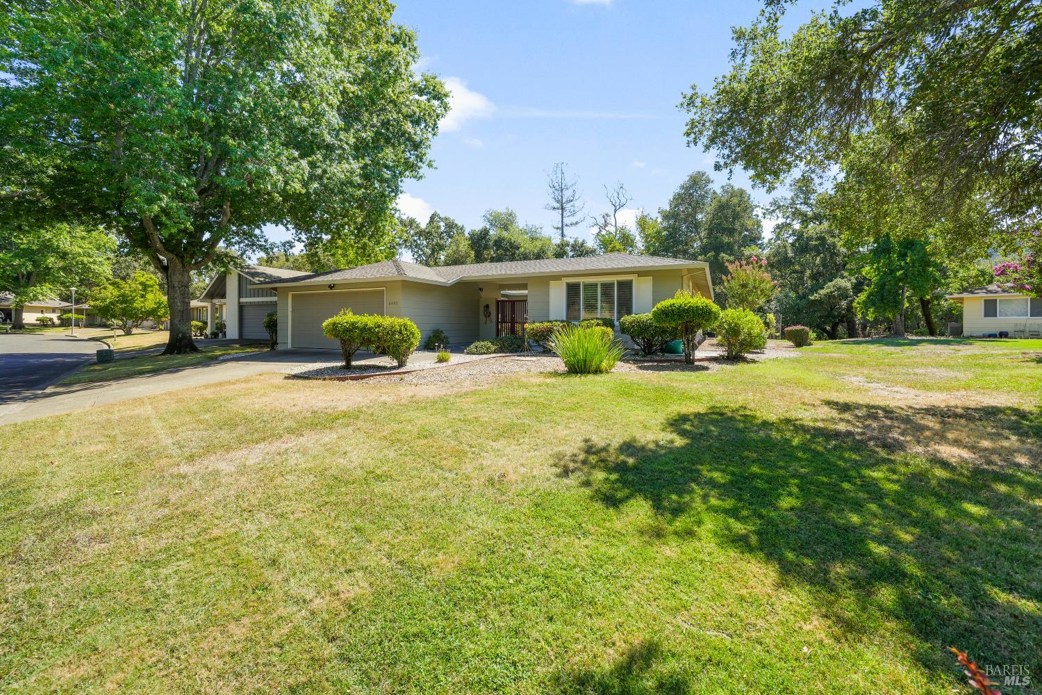 6493 Meadowridge Court