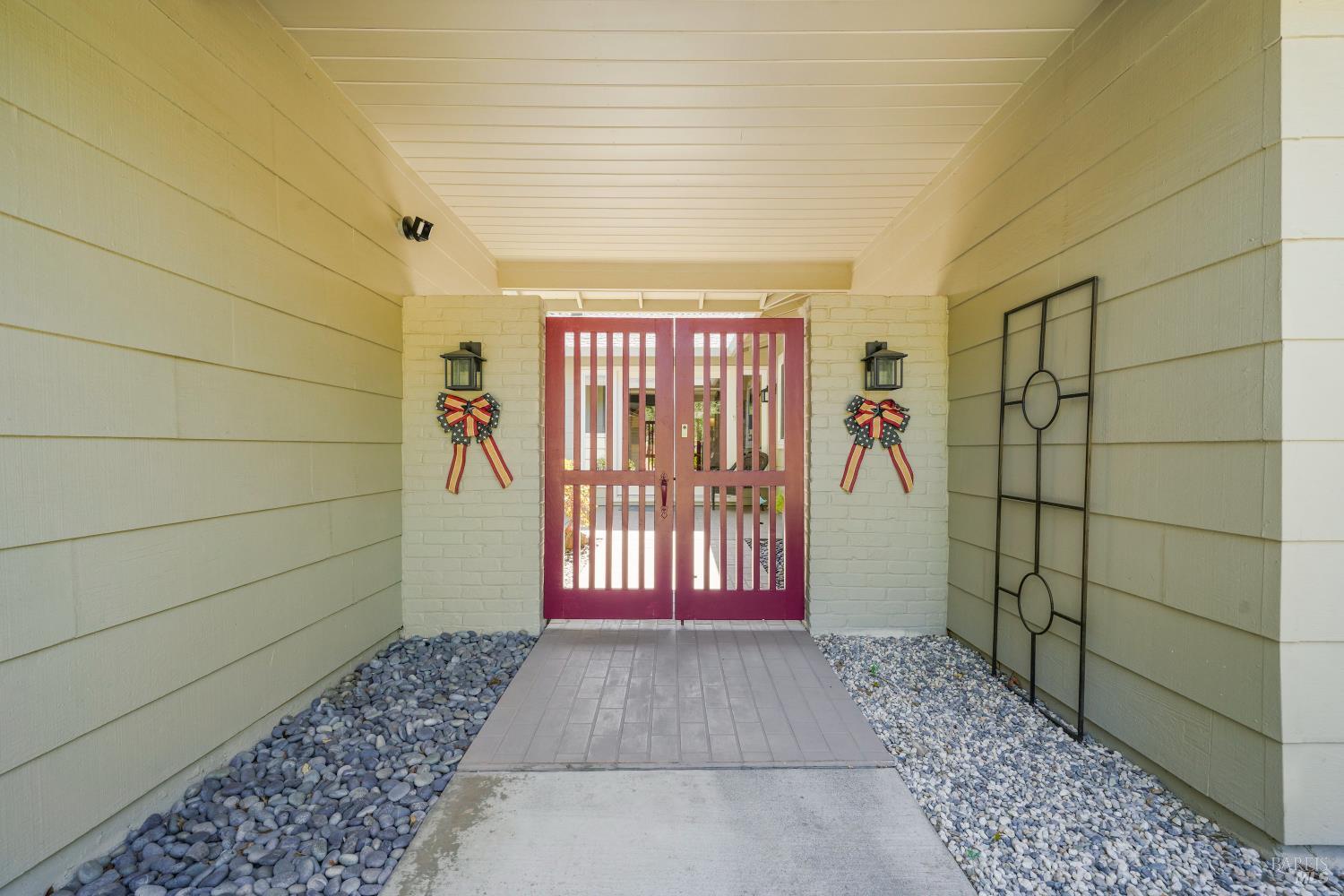 6493 Meadowridge Court