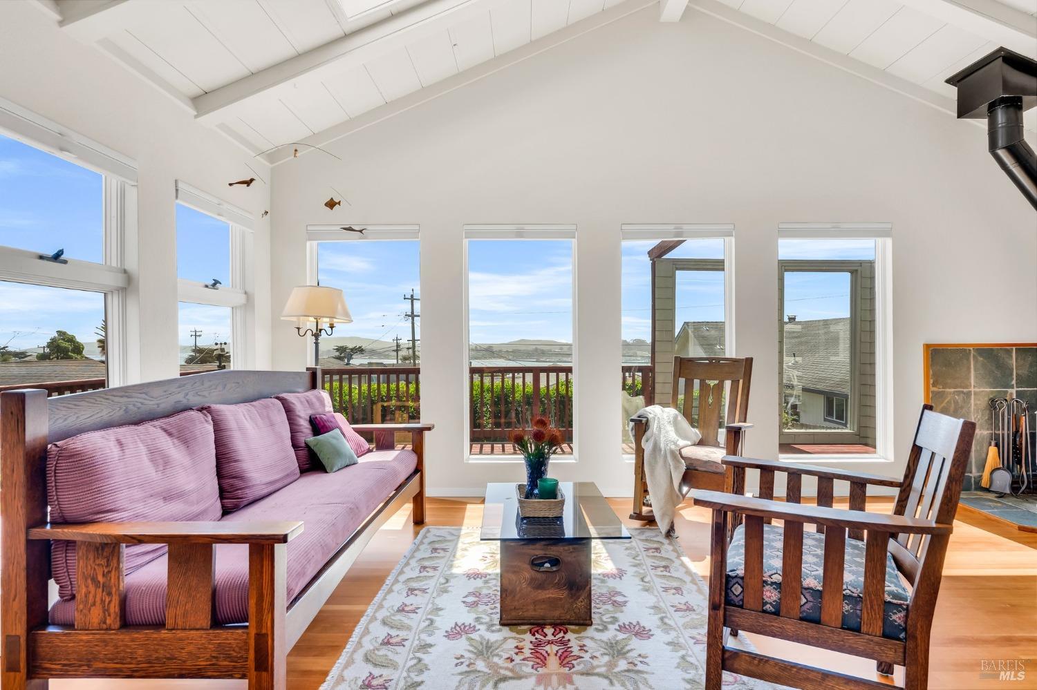 320 Taylor St. in Bodega Bay