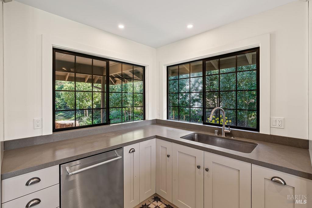 549 Catherine Court IN WILD OAK