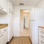 312 Oak Leaf Circle