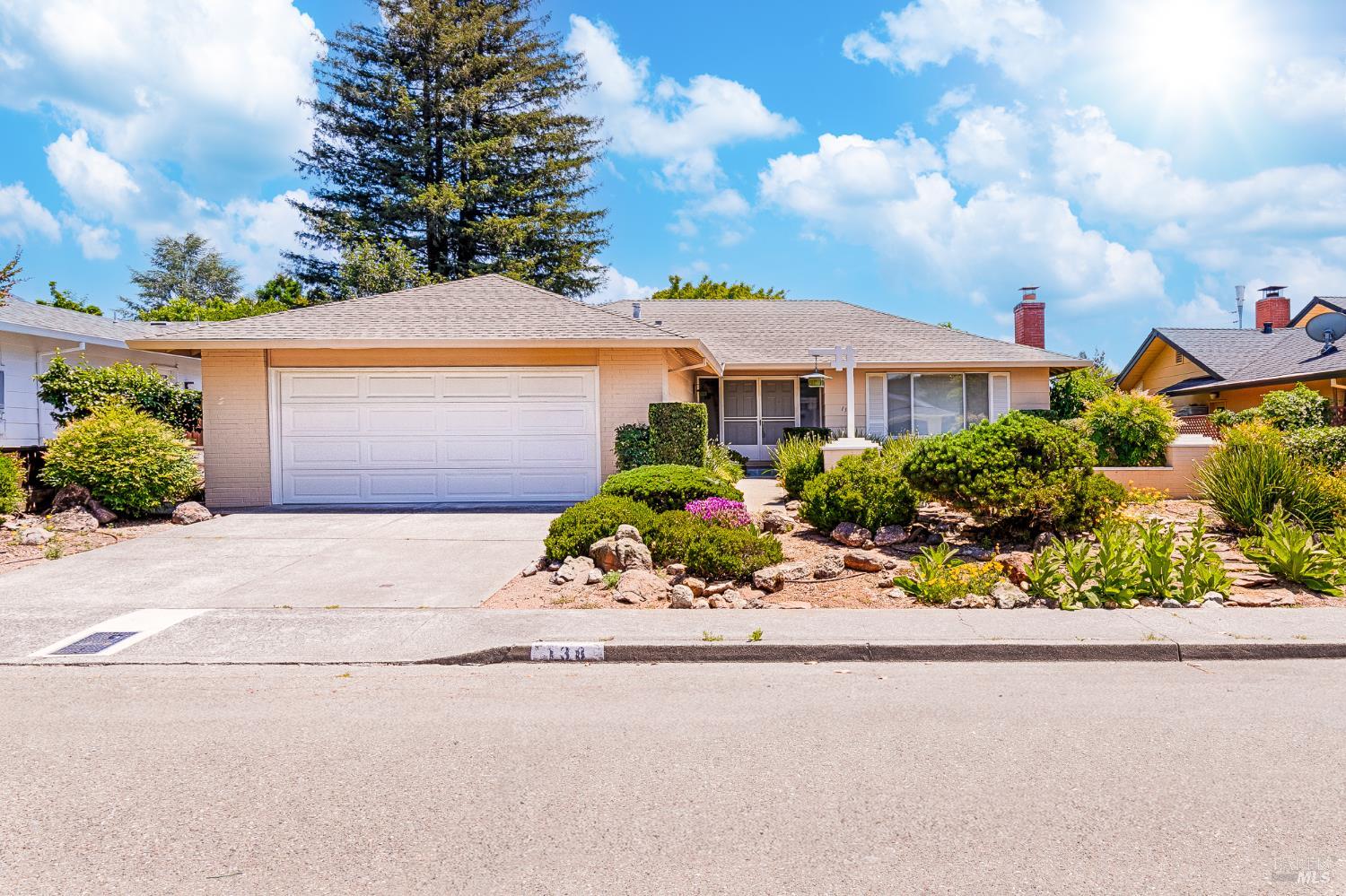 138 Oak Shadow Drive