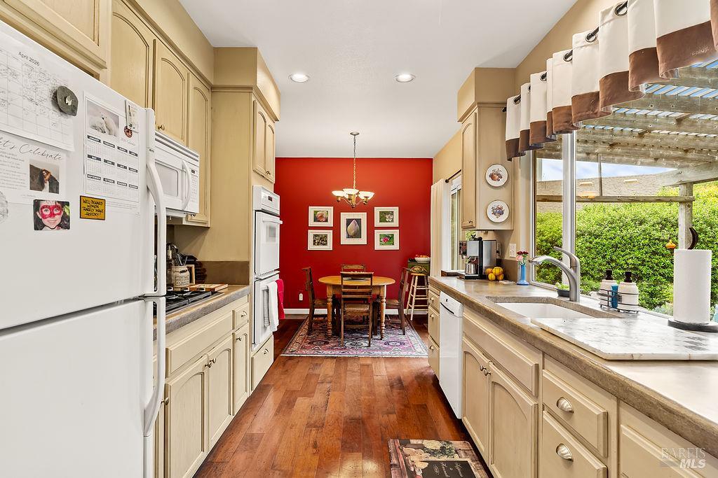 6252 Meadowstone Drive