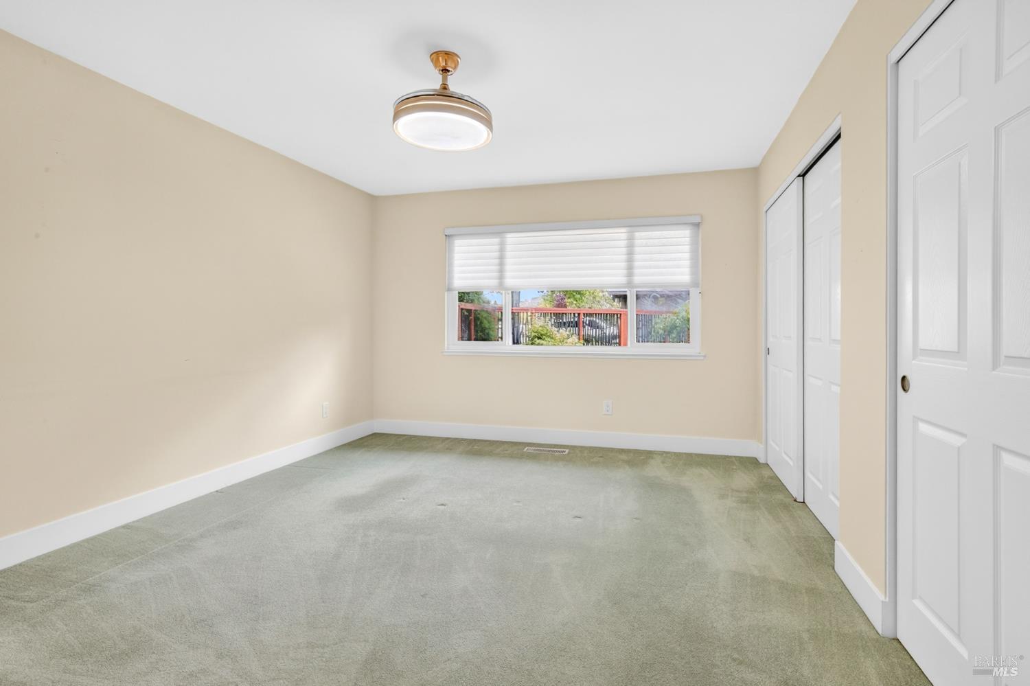 469 Oak Vista Drive