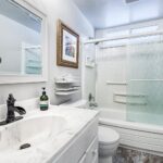 1 Oakgreen St
