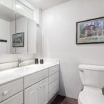 1 Oakgreen St