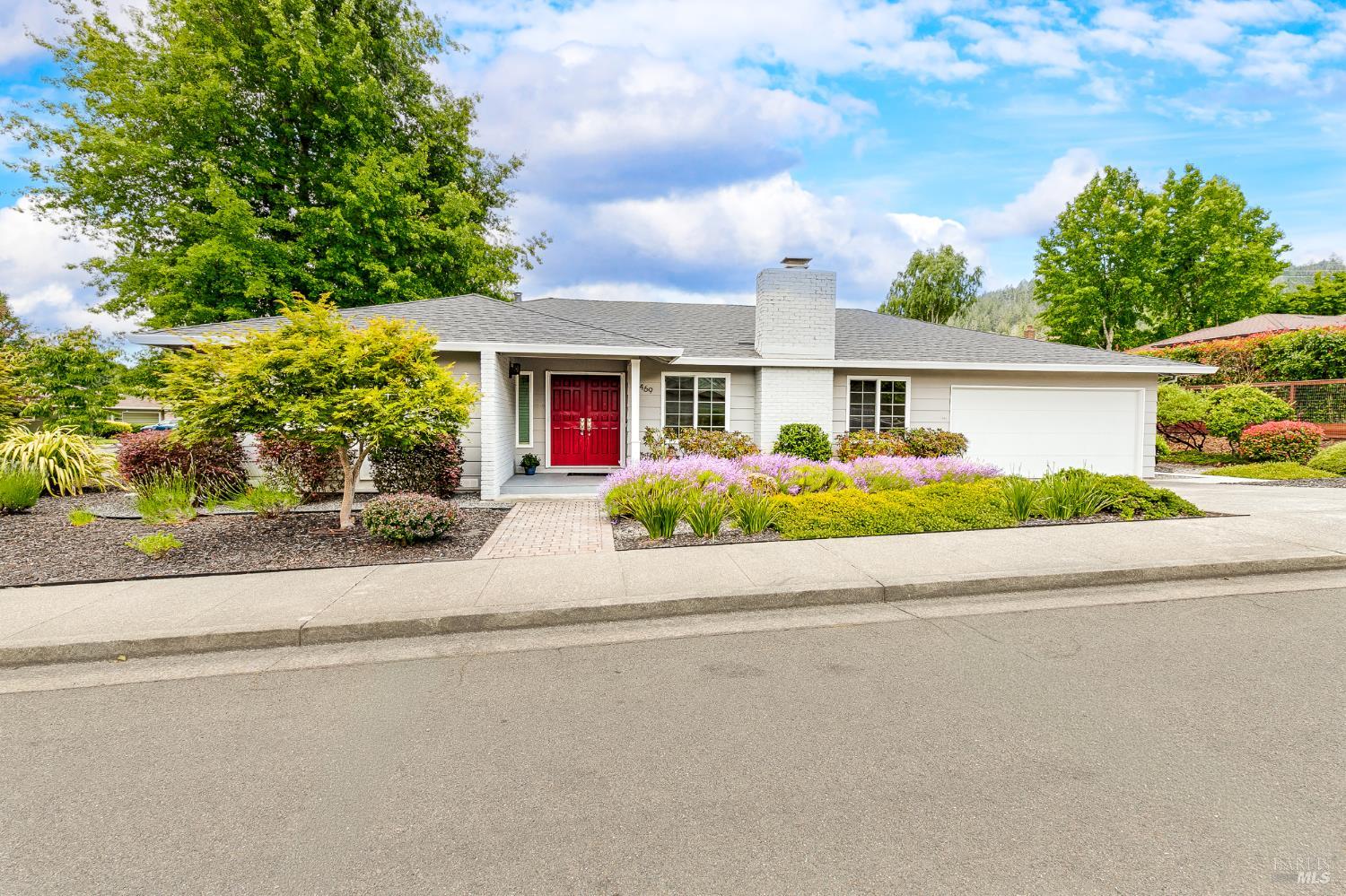 469 Oak Vista Drive