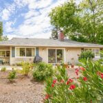 6497 Meadowridge Dr