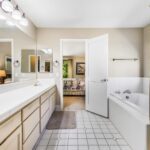 426 Woodley Way
